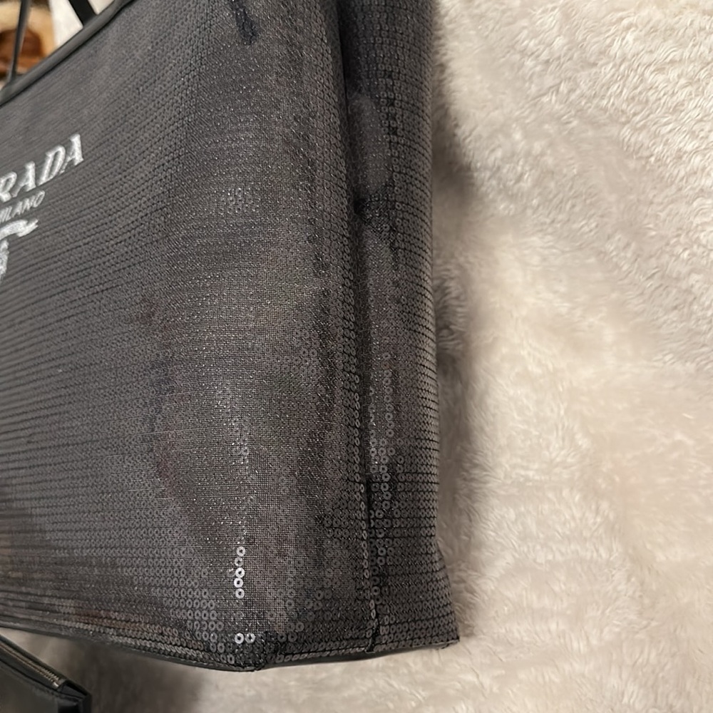 Prada Tote - Picture 14 of 14